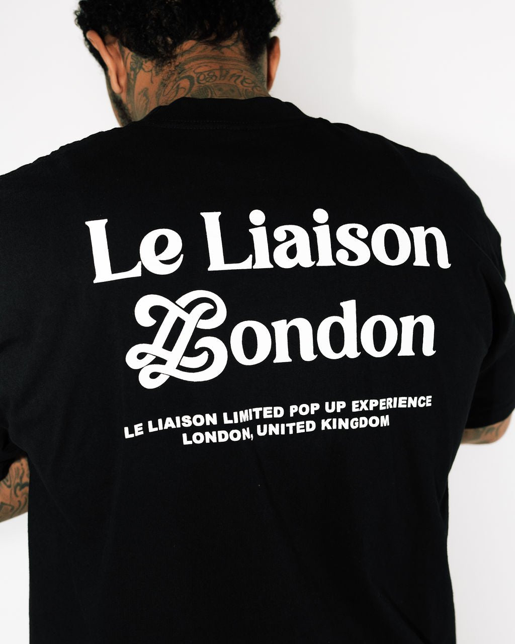 LE LIAISON LOGO EXCLUSIVE LONDON POP UP TEE